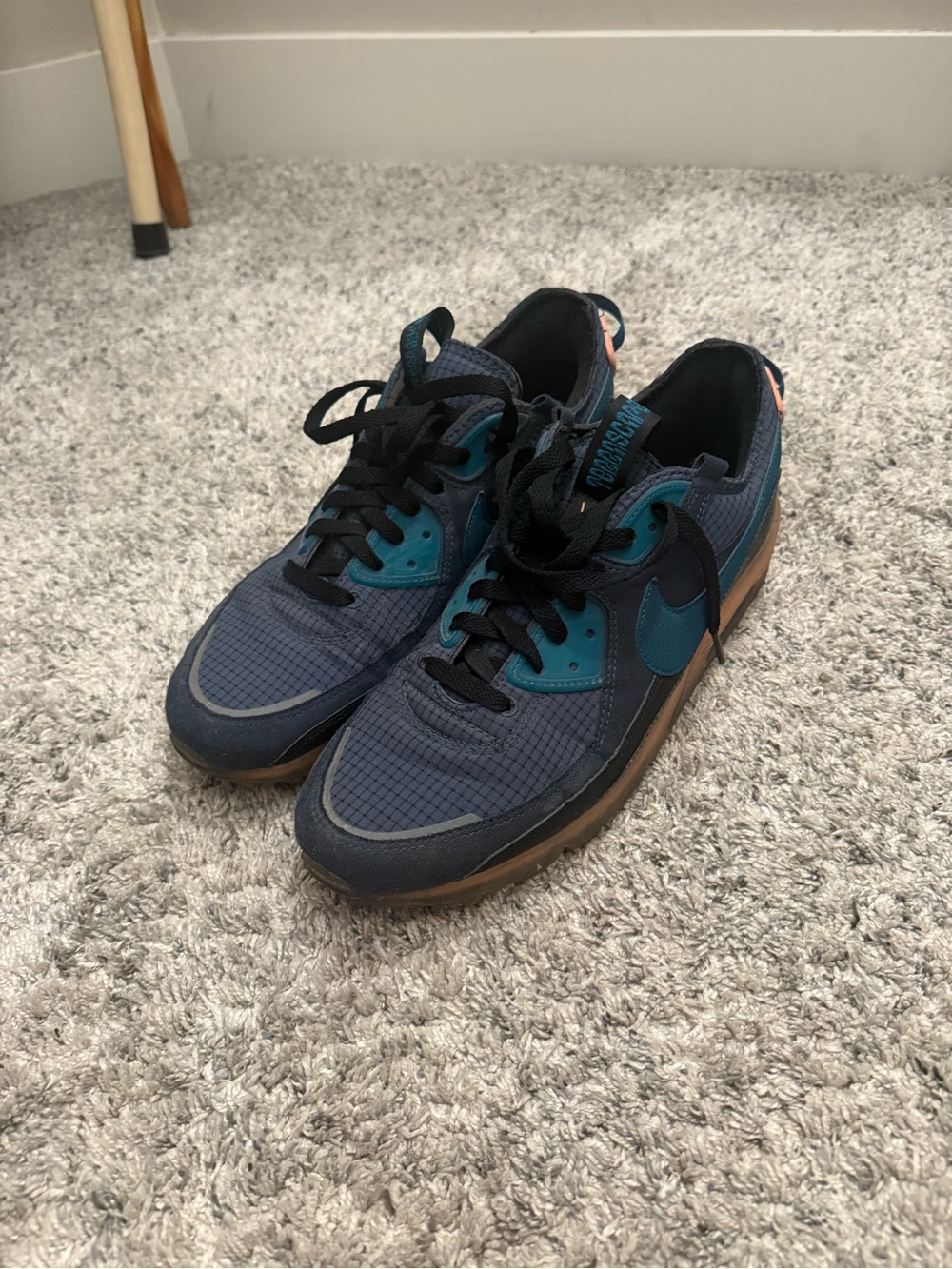 Nike Men's Navy Teal Low-Top Sneakers